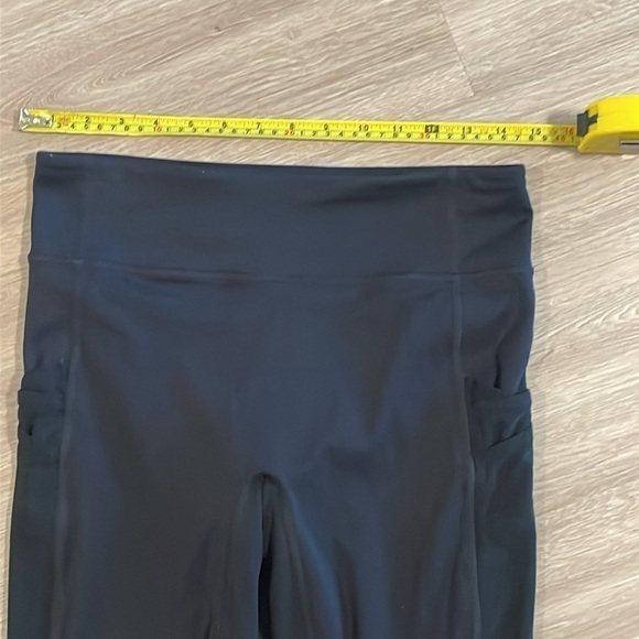 Fabletics Women’s Motion365 Leggings Medium Black High Rise Trinity Mid-Rise 7/8 - Picture 11 of 15